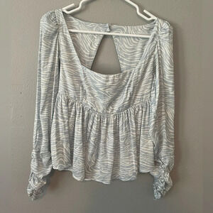 Free People Zebra Print Babydoll Peasant Top- Light blue/Ivory‎ Size XS